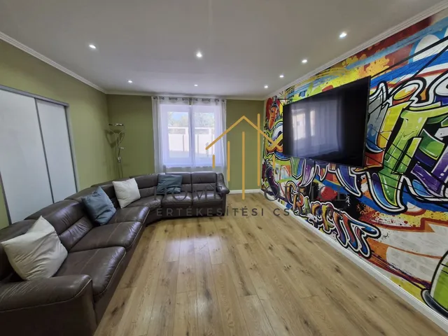 Eladó ház Üllő 170 nm