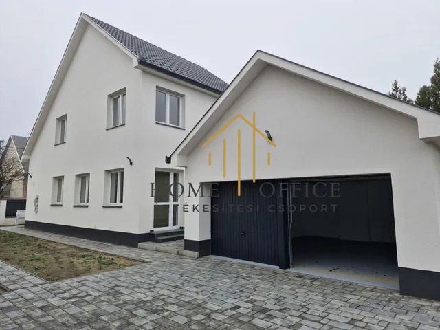 Eladó ház Debrecen 140 nm