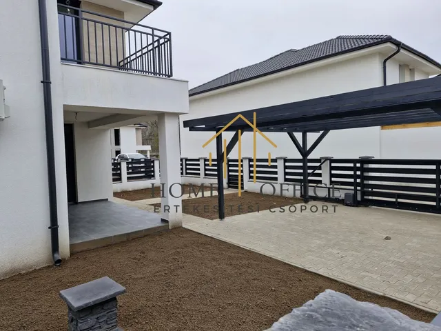 Eladó ház Téglás 94 nm