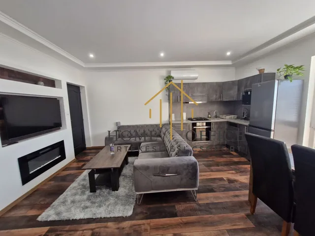 Eladó ház Anarcs 180 nm