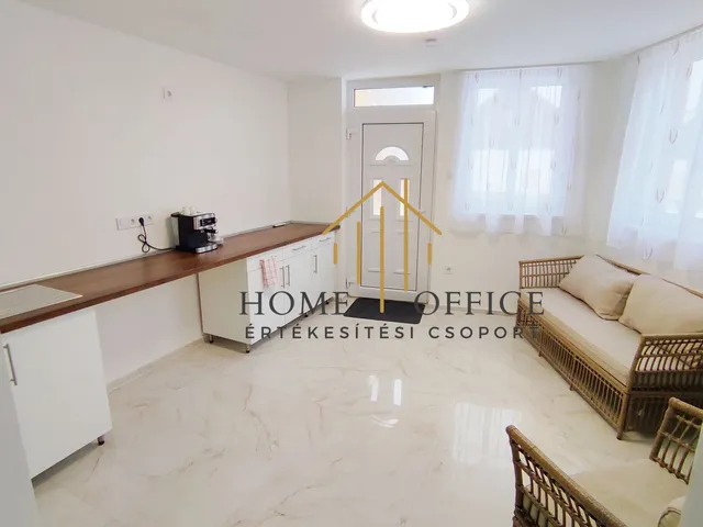 Eladó kereskedelmi és ipari ingatlan Hajdúnánás 138 nm