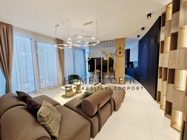 Eladó lakás Debrecen 141 nm