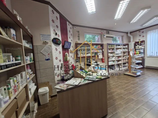 Eladó kereskedelmi és ipari ingatlan Debrecen 99 nm