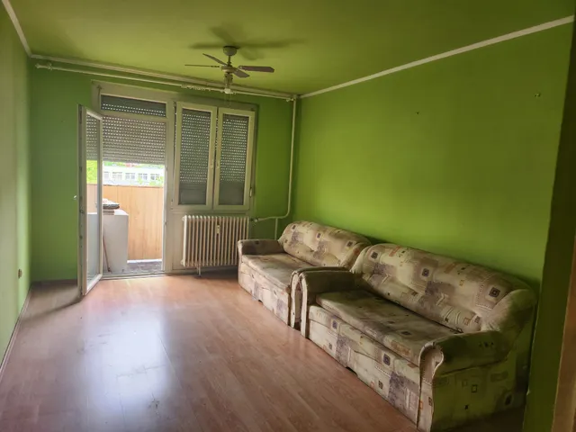 Eladó lakás Szolnok, Széchenyi-lakótelep, Karczag László utca 1 54 nm