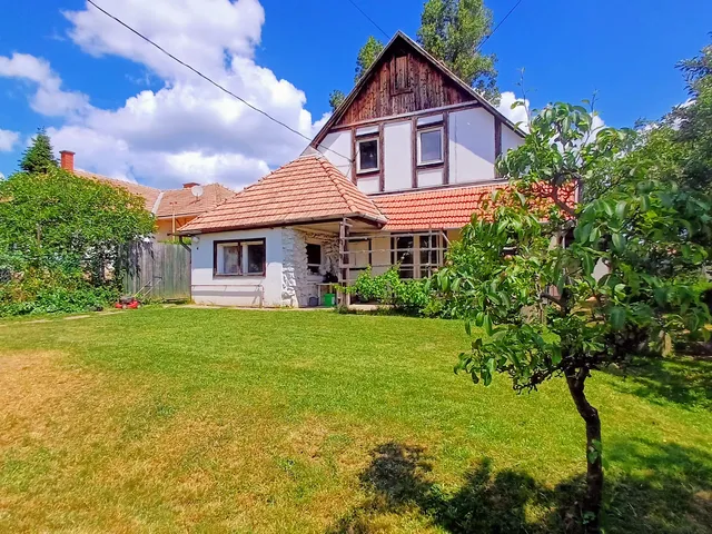 Eladó ház Érd, Vincellér 118 nm