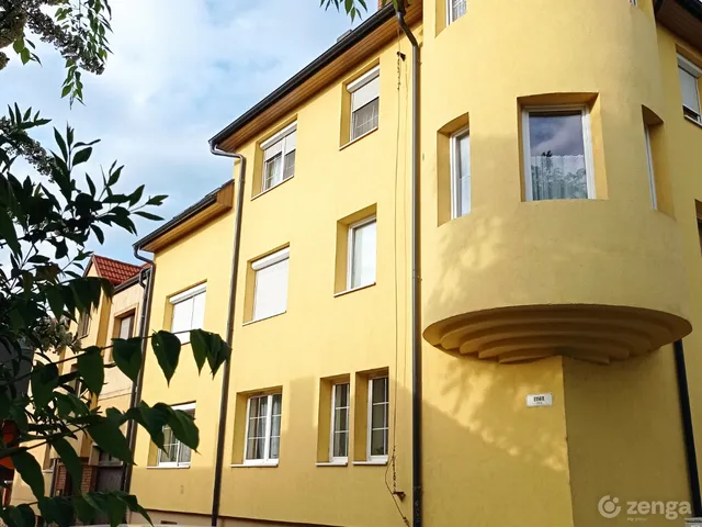 Eladó lakás Sopron, Belváros 72 nm