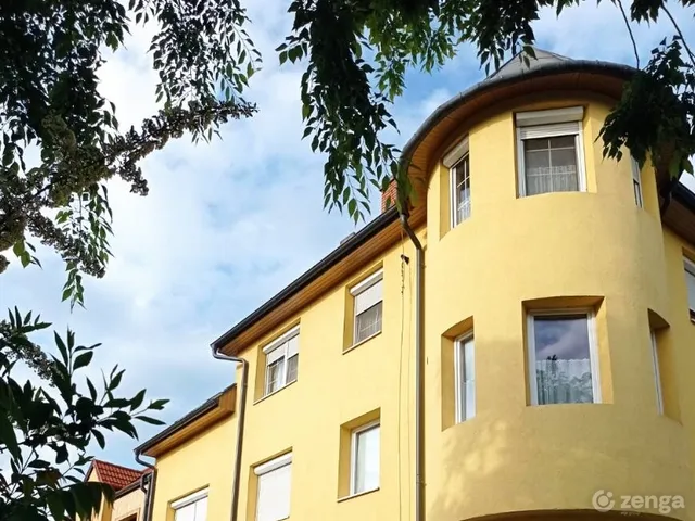 Eladó lakás Sopron, Belváros külső 72 nm