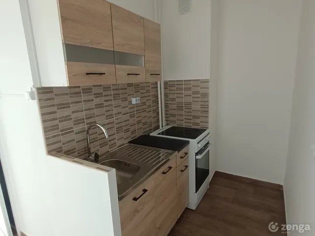 Eladó lakás Tatabánya, Újváros 36 nm