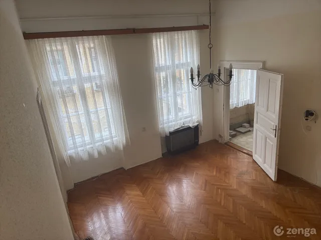 Eladó lakás Budapest VI. kerület, Diplomatanegyed 39 nm