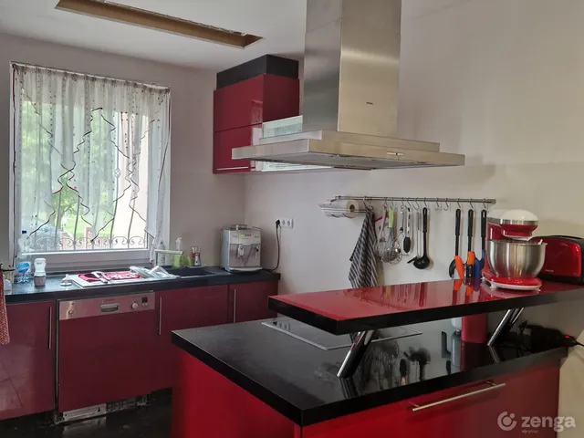 Eladó ház Győr, Bácsa 160 nm