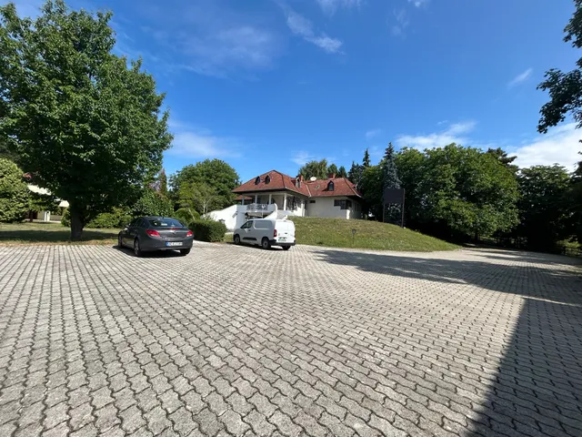 Eladó kereskedelmi és ipari ingatlan Somogyaszaló 1650 nm