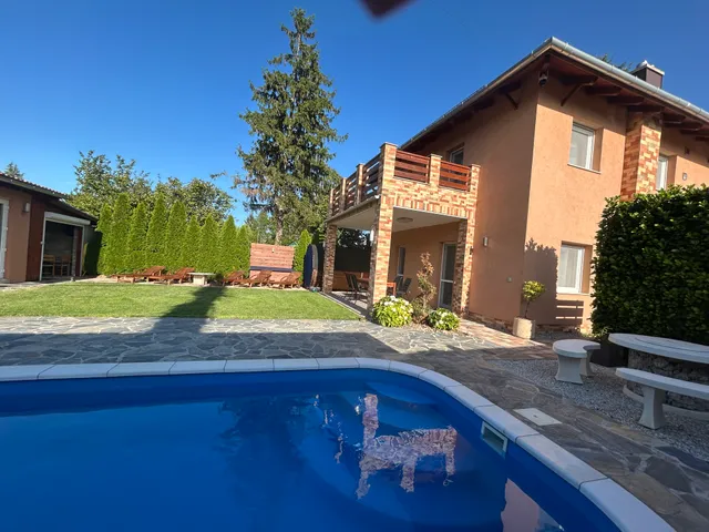 Eladó ház Balatonmáriafürdő 227 nm