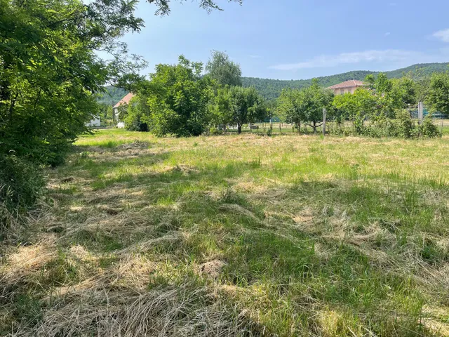 Eladó telek Balatongyörök 1105 nm