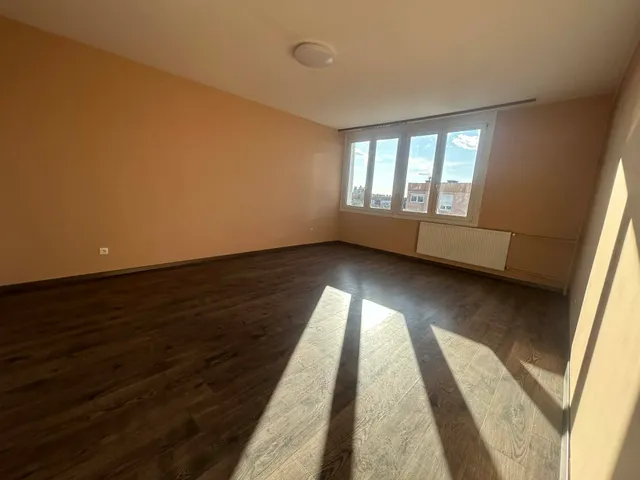 Eladó lakás Kaposvár 53 nm