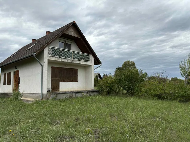 Eladó ház Karád 115 nm