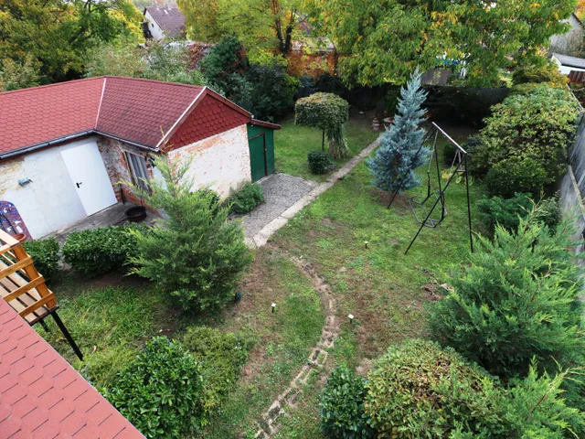 Eladó ház Pécel 144 nm