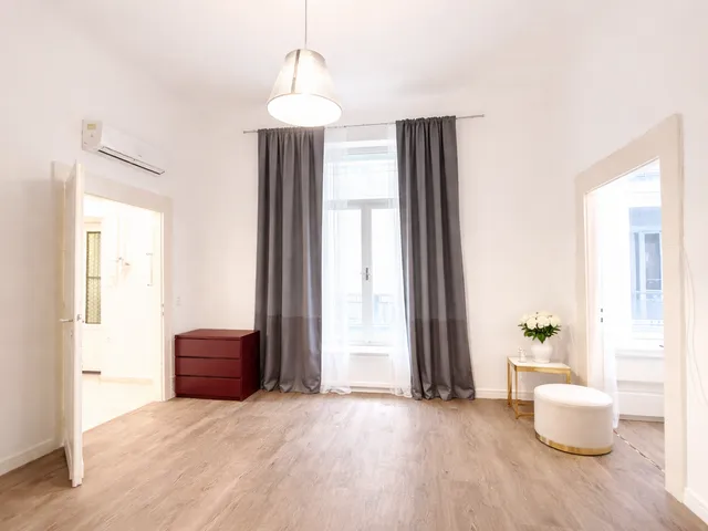 Eladó lakás Budapest V. kerület, Belváros 51 nm