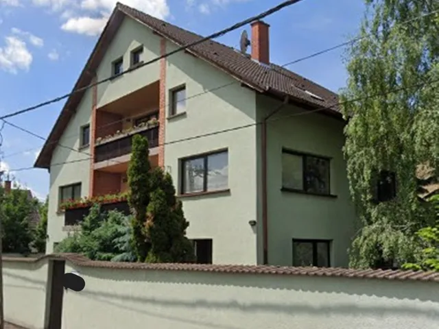 Eladó ház Budapest XVI. kerület 395 nm