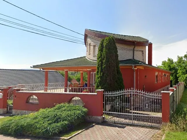 Eladó ház Pécs 300 nm