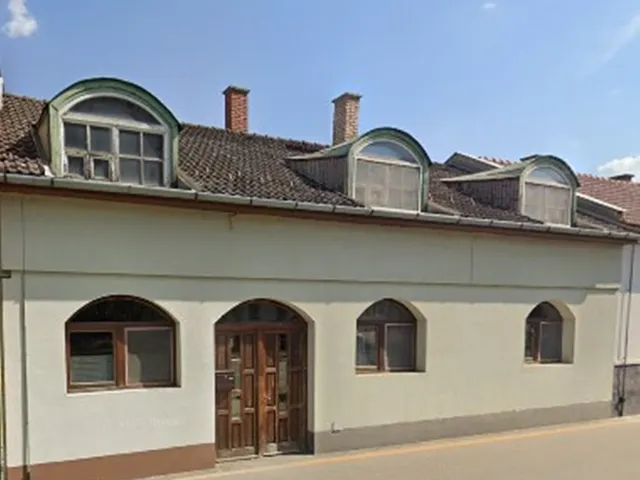 Eladó ház Berettyóújfalu 200 nm