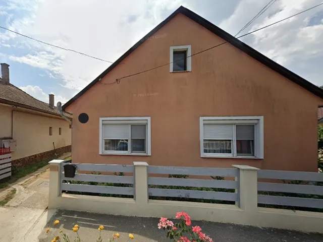 Eladó lakás Balatonlelle 100 nm