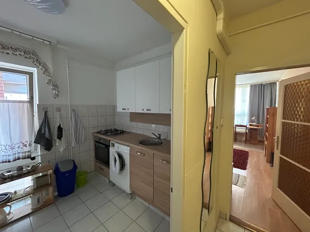 Kiadó lakás Szeged, Belváros, Roosevelt tér 52 nm