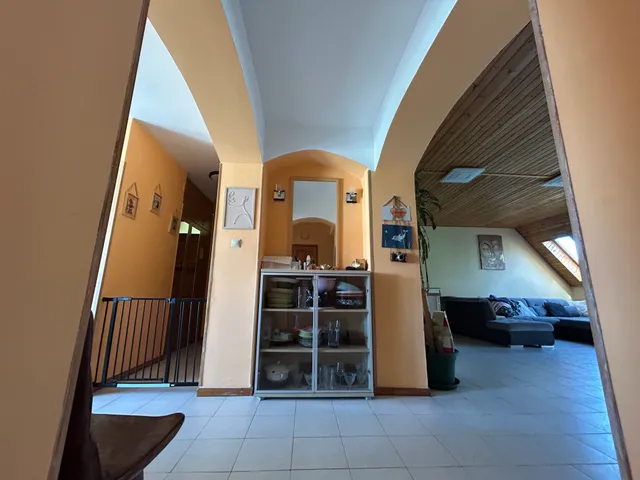 Eladó lakás Szeged, Belváros, Liliom utca 101 nm