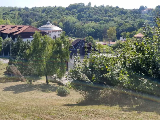 Eladó ház Piliscsaba, Fényesliget 270 nm