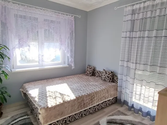 Eladó ház Bicske, Tóváros 118 nm