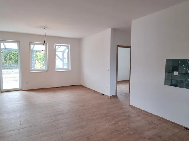 Eladó ház Bicske, Kertváros 92 nm