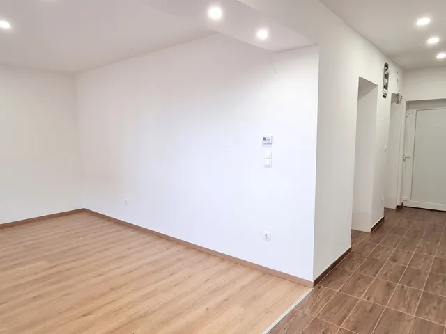 Eladó lakás Bicske 73 nm