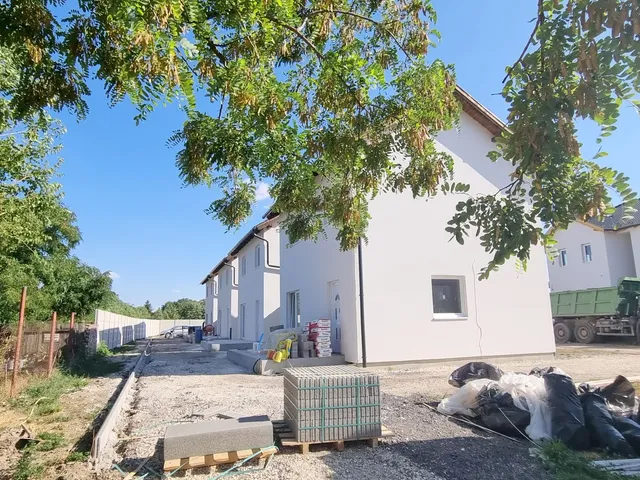 Eladó ház Bicske 77 nm