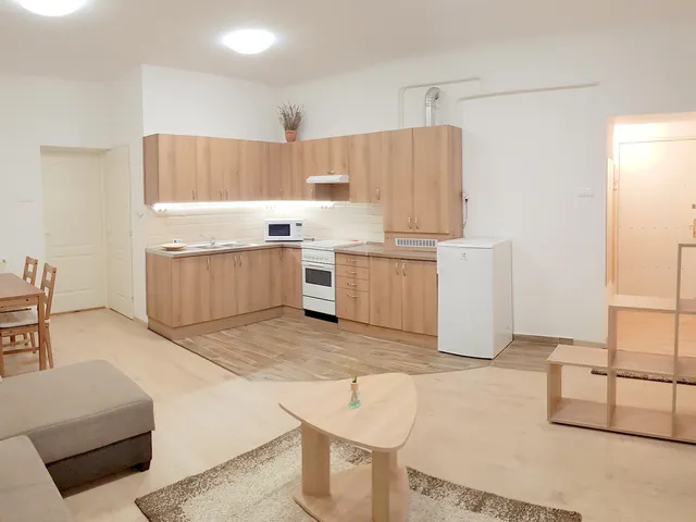 Kiadó lakás Budapest XII. kerület, Németvölgy, Kiss János altábornagy utca 43 56 nm