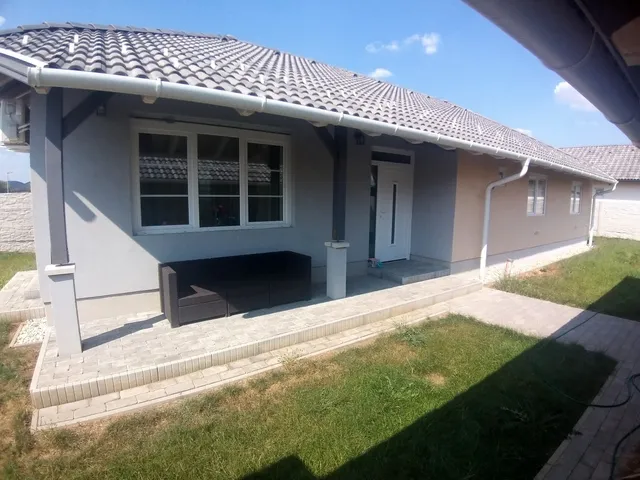 Eladó ház Velence, Bencehegy 134 nm