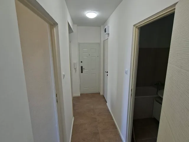 Kiadó lakás Budapest XVIII. kerület, Lakatostelep, lakatos út 51 nm