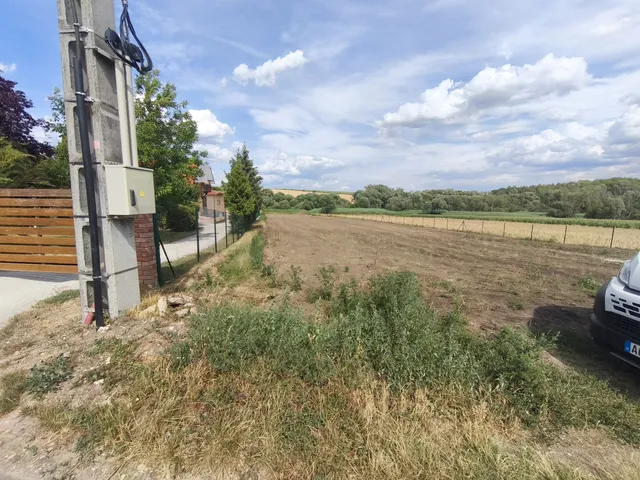 Eladó telek Mány 4323 nm