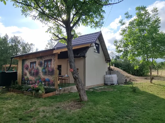 Eladó ház Zámoly 30 nm