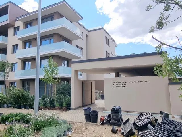 Eladó lakás Budapest XI. kerület, Madárhegy, Pagus utca 78 nm
