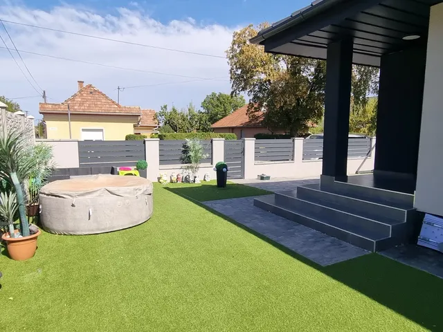 Eladó ház Bicske, Kertváros 101 nm