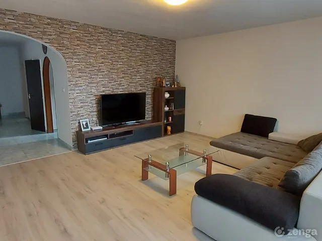 Eladó lakás Érd, Parkváros 77 nm