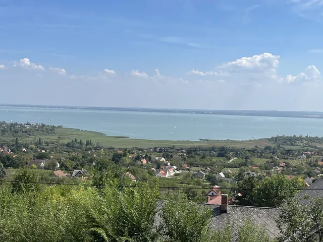 Eladó ház Balatonfüred 265 nm