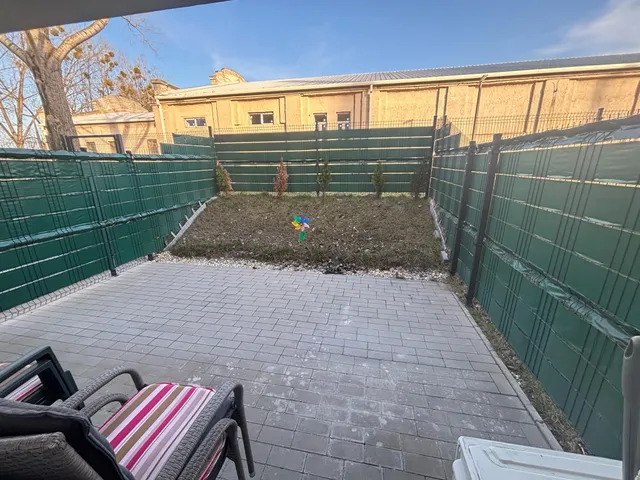Eladó lakás Komárom 28 nm