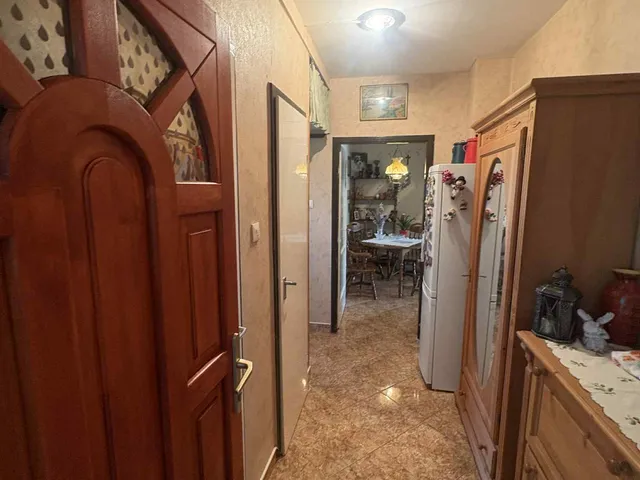 Eladó lakás Tatabánya, Dózsakert 53 nm