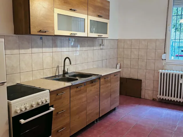 Eladó lakás Tatabánya, Kertváros 41 nm