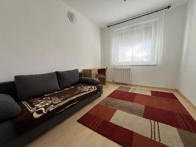 Eladó lakás Budapest XVII. kerület, Rákoskeresztúr, Pesti út 161. 45 nm