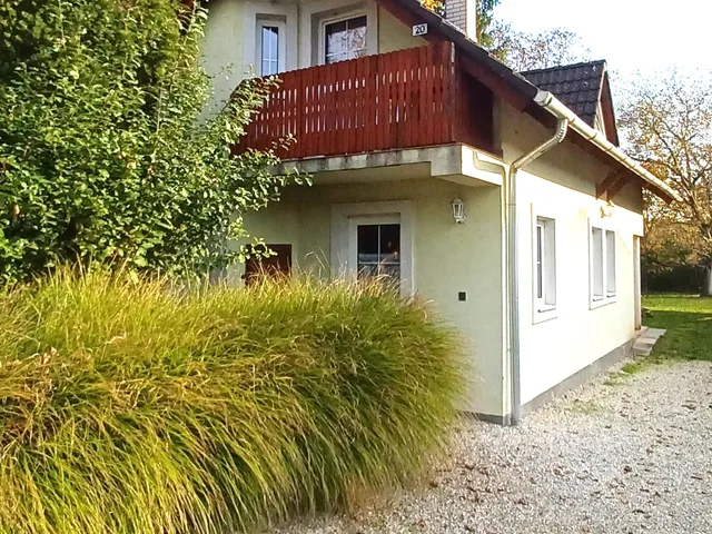 Eladó ház Balatonkenese 85 nm