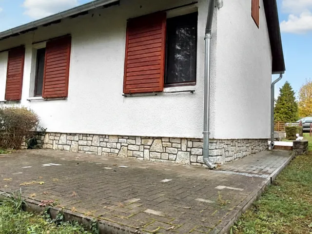 Eladó üdülő és hétvégi ház Balatonkenese 56 nm