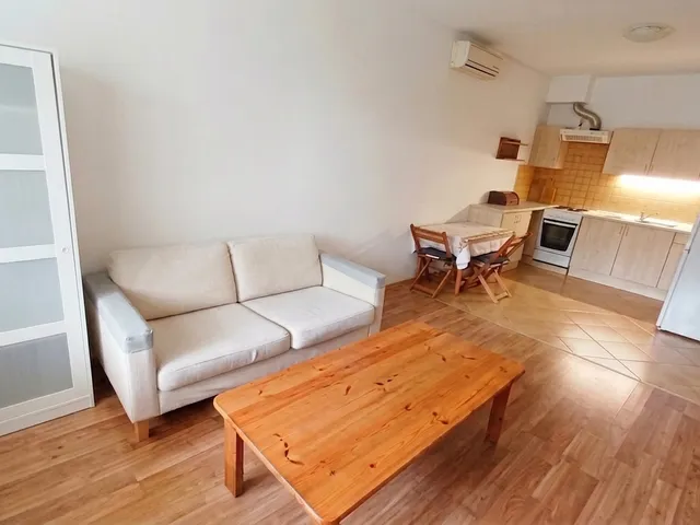 Eladó lakás Székesfehérvár, Víziváros 45 nm