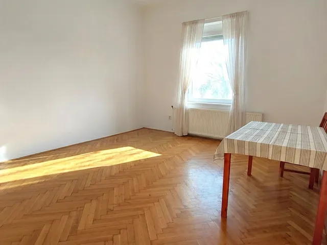 Eladó lakás Székesfehérvár, Rádió lakótelep 52 nm