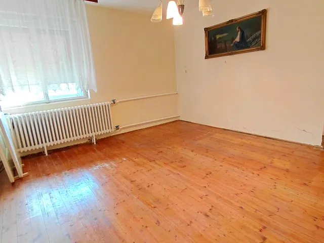 Eladó ház Székesfehérvár, Felsőváros 63 nm